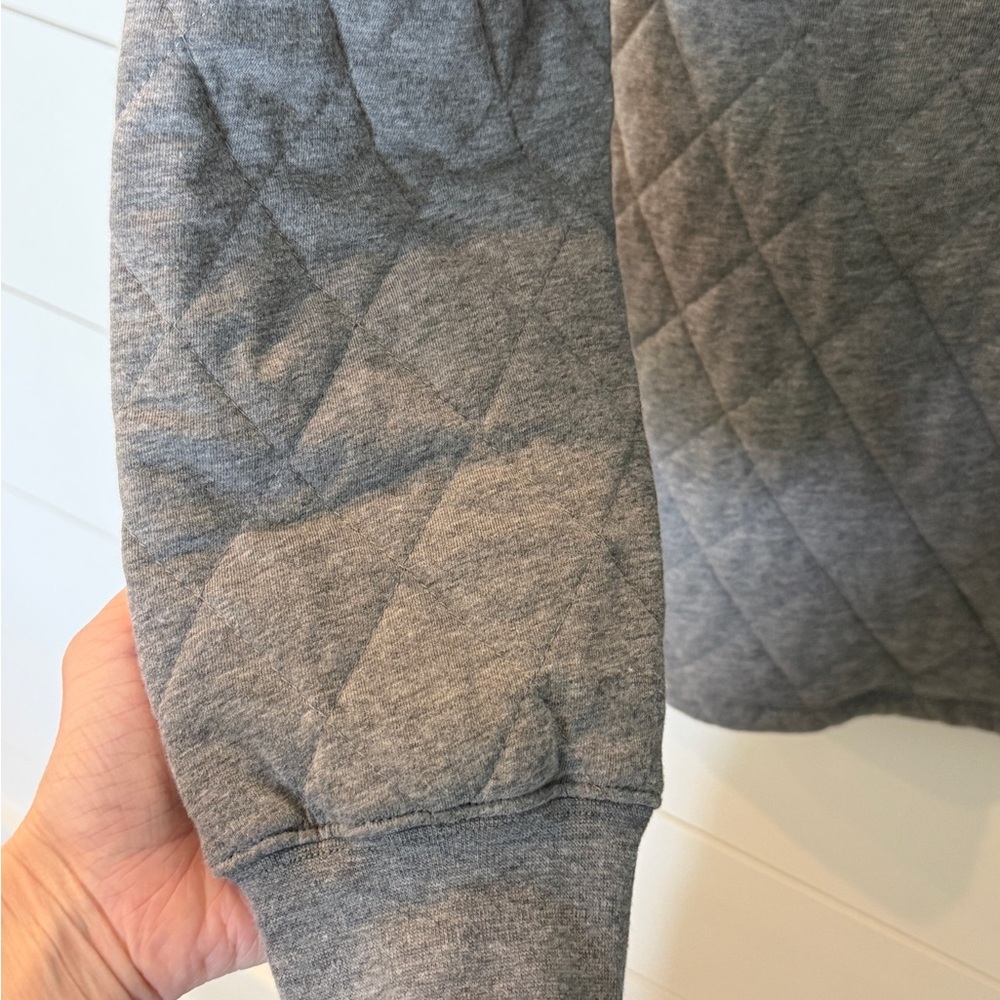 Southern Marsh Gray Quilted Pullover with Tan Suede Detail size Sm - Picture 5 of 7